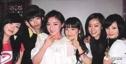 娱乐吃瓜酱姐妹们,揭秘娱乐圈幕后故事与趣味瞬间