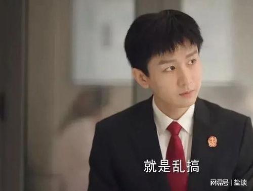 三线吃瓜娱乐圈,娱乐圈的边缘生活揭秘