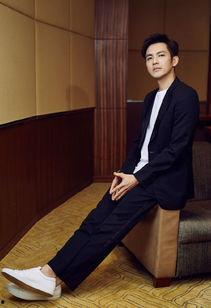 娱乐吃瓜君长腿男星,娱乐吃瓜君带你揭秘娱乐圈的“腿精”们